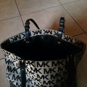 ALL OFFERS WELCOME.....MK Hobo Bag